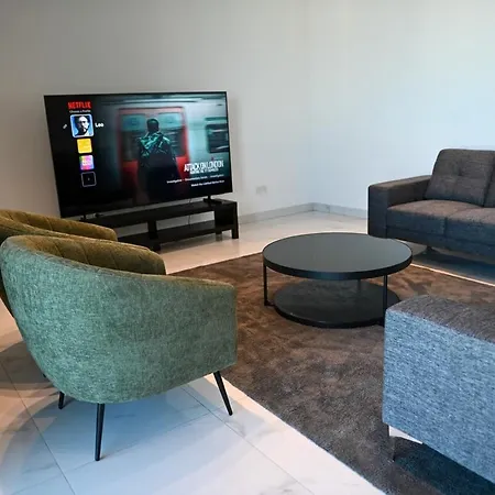 The 1 -nicosia Luxe Stay- Gym Pool 24h Concierge Appartement Nicosie