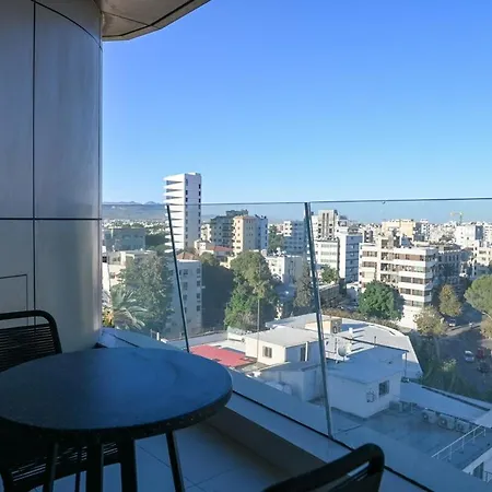 The 1 -nicosia Luxe Stay- Gym Pool 24h Concierge * Nikosia