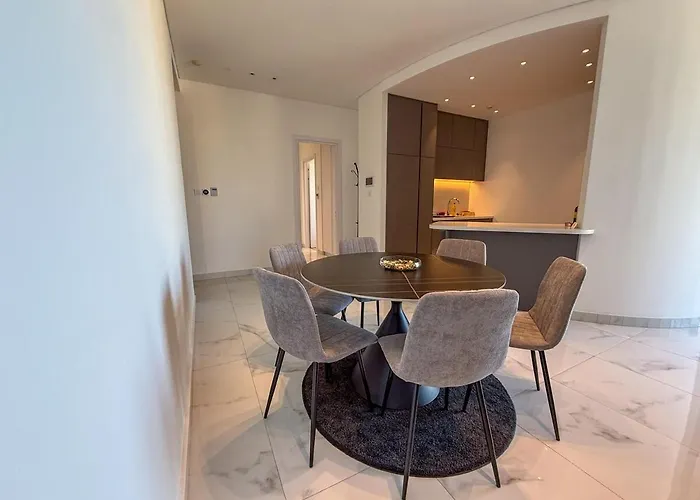 Apartment The 1 -nicosia Luxe Stay- Gym Pool 24h Concierge