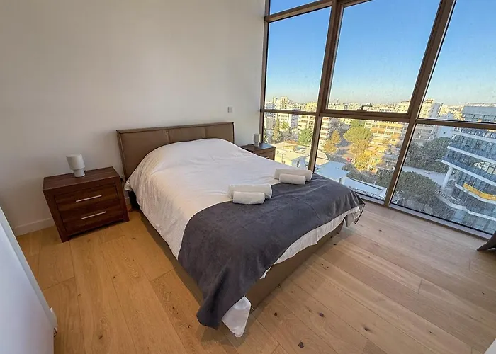 The 1 -nicosia Luxe Stay- Gym Pool 24h Concierge Apartment