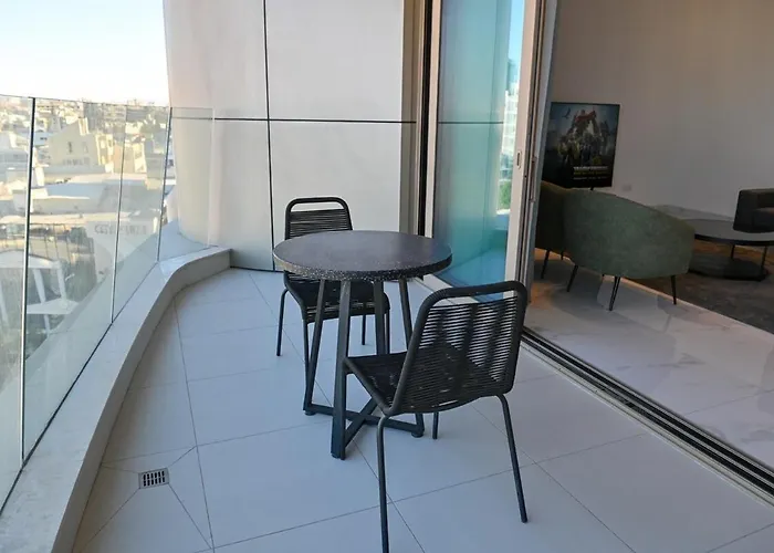 Apartment The 1 -nicosia Luxe Stay- Gym Pool 24h Concierge *