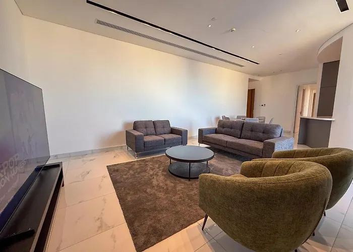 The 1 -nicosia Luxe Stay- Gym Pool 24h Concierge Apartment *