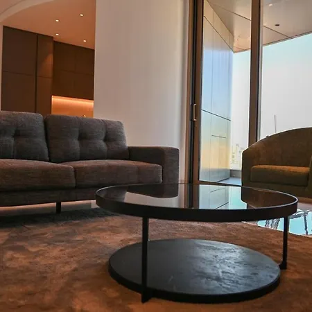 The 1 -nicosia Luxe Stay- Gym Pool 24h Concierge Lejlighed