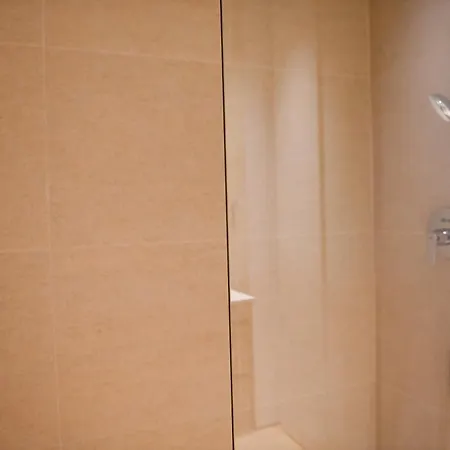 شقة The 1 -nicosia Luxe Stay- Gym Pool 24h Concierge *